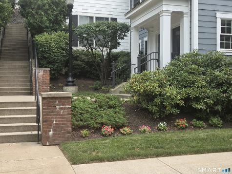 4 Westwood Drive Stamford CT 06902