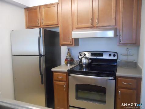 4 Westwood Drive Stamford CT 06902