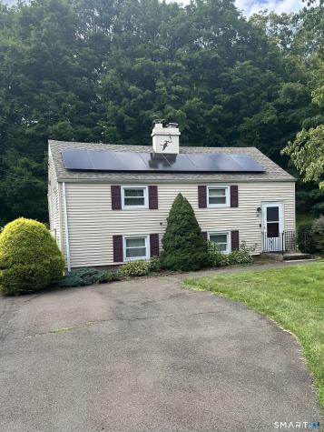 15 Earl Avenue Hamden CT 06514
