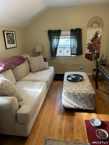 15 Earl Avenue Hamden CT 06514