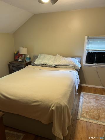 15 Earl Avenue Hamden CT 06514