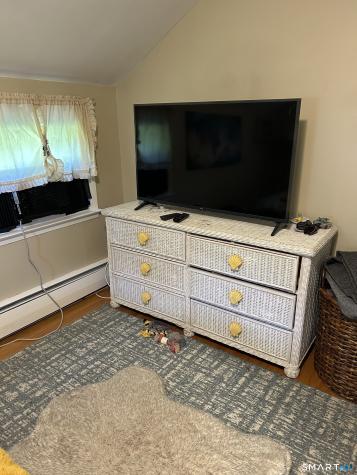 15 Earl Avenue Hamden CT 06514