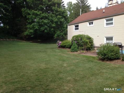 15 Earl Avenue Hamden CT 06514