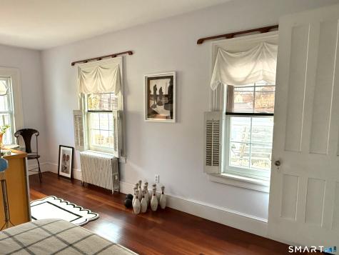 137 Water Street Stonington CT 06378