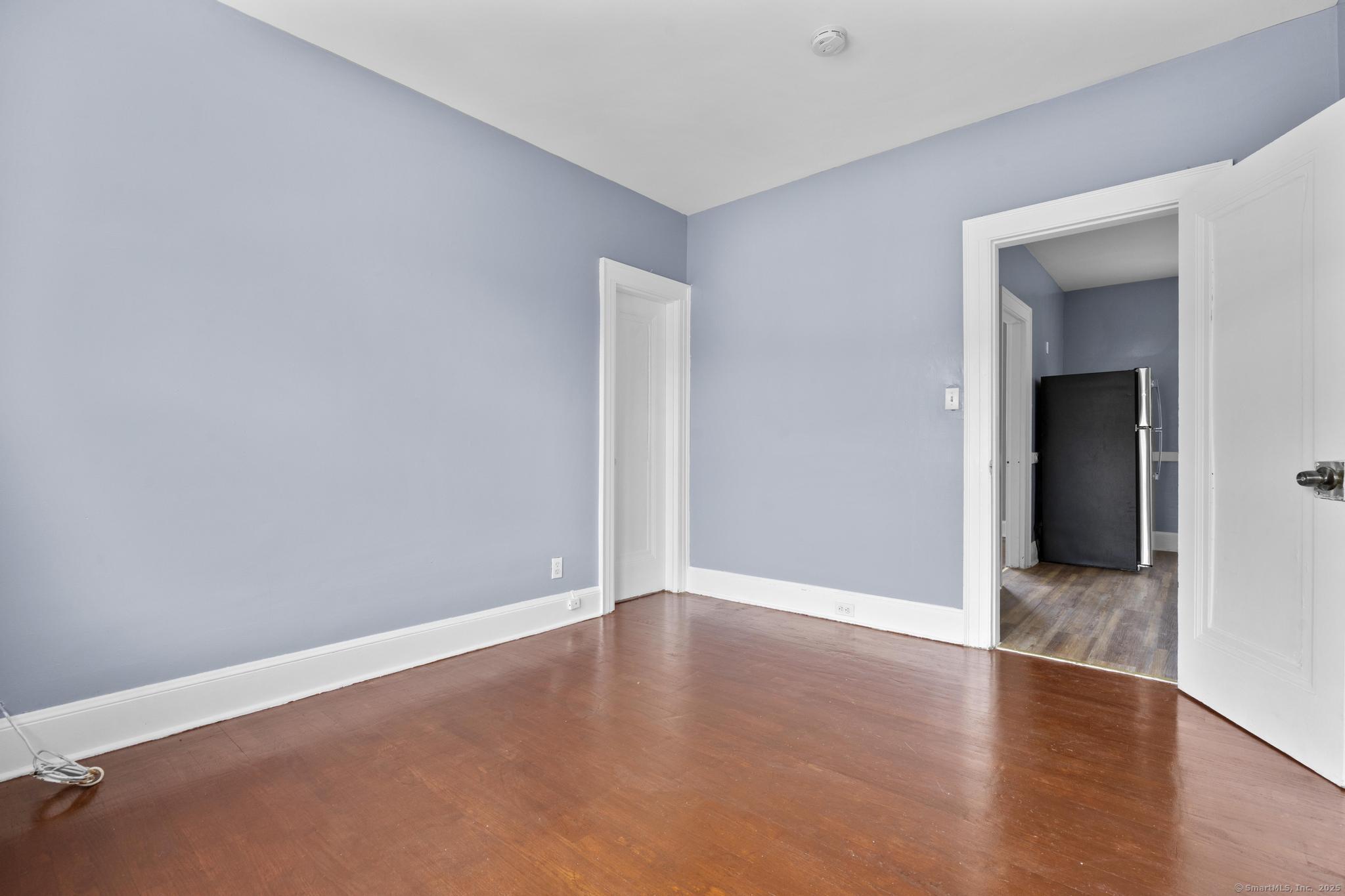 1105 North Main Street Waterbury CT 06704