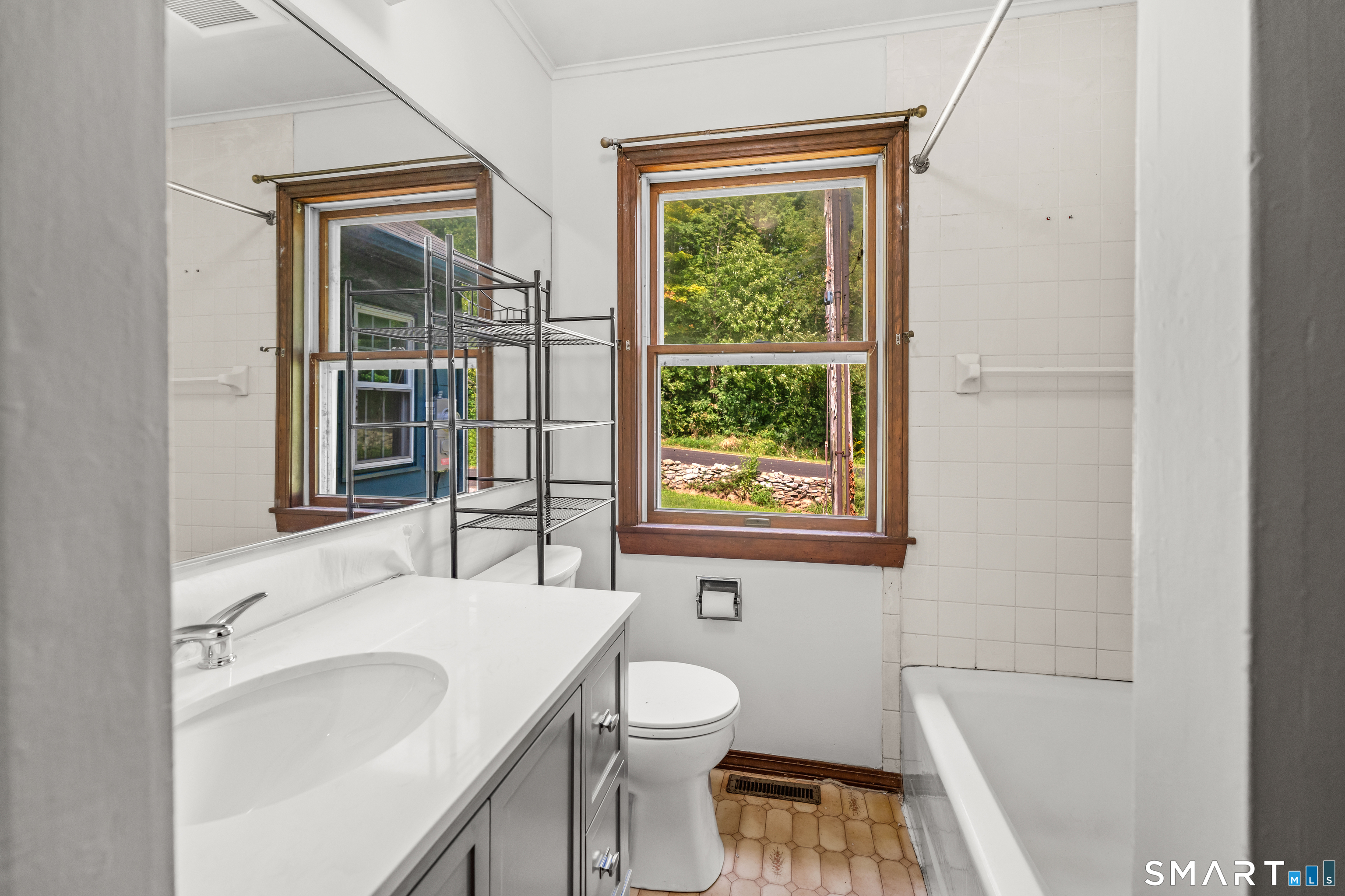 36 Farnham Road Morris CT 06763