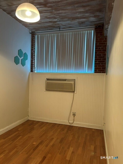 390 Charles Street Bridgeport CT 06606