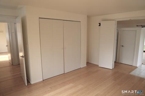 3 Edgewood Circle Avon CT 06001
