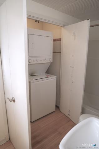 3 Edgewood Circle Avon CT 06001