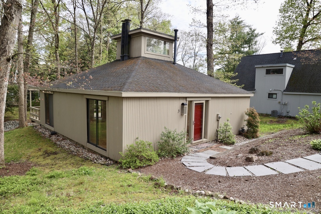 3 Edgewood Circle Avon CT 06001