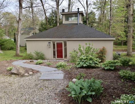 3 Edgewood Circle Avon CT 06001