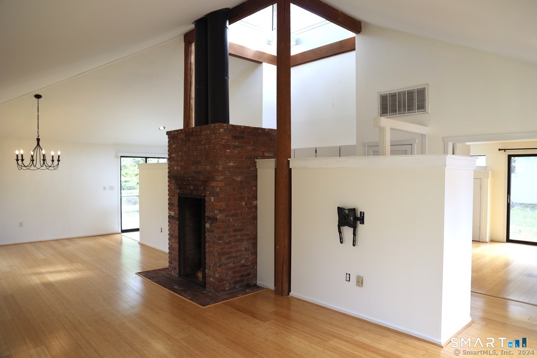 3 Edgewood Circle Avon CT 06001