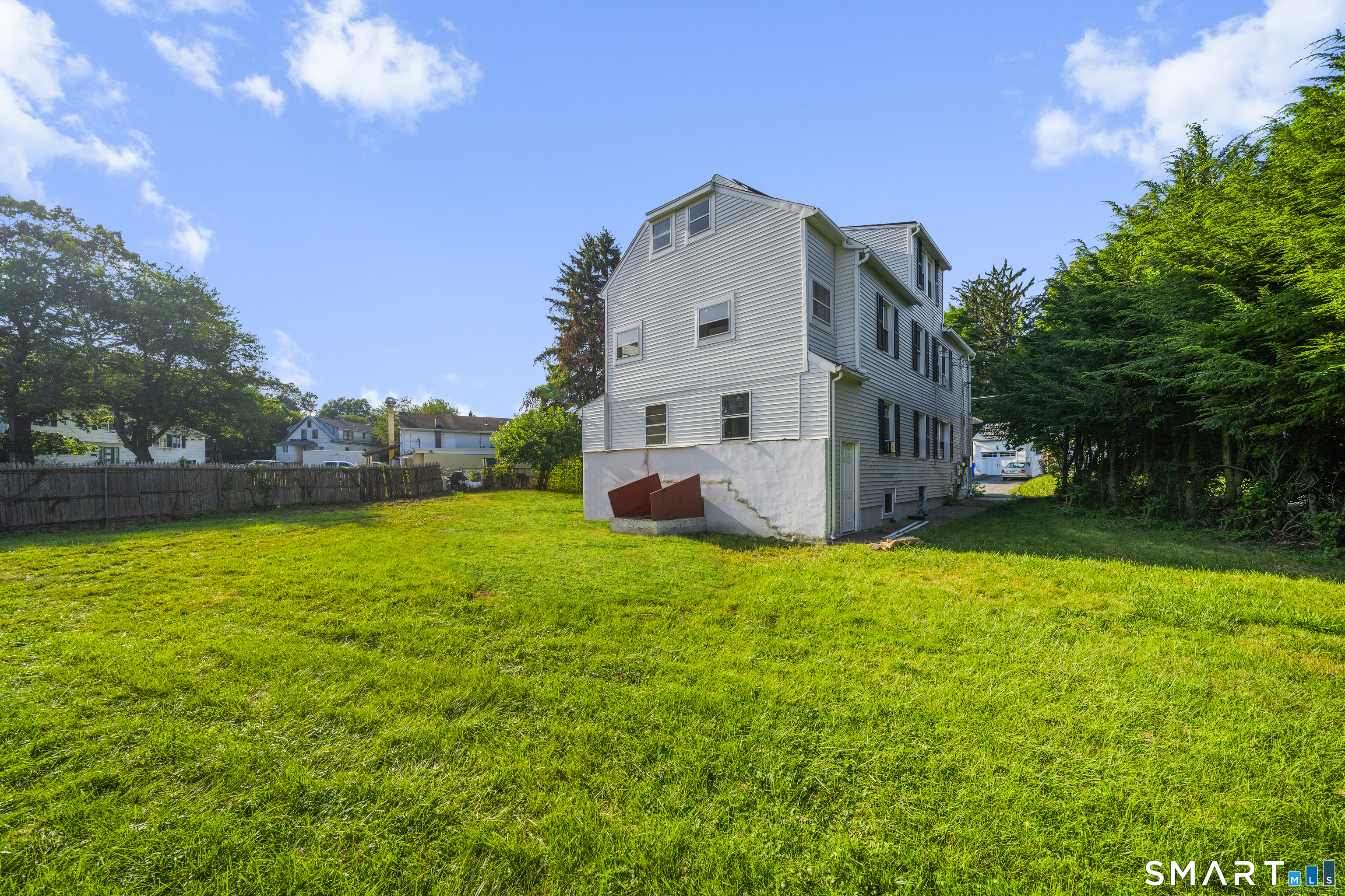 383 Davis Street Watertown CT 06779