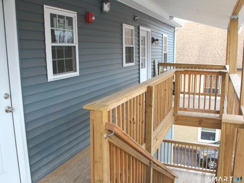 11 Glastonbury Avenue Rocky Hill CT 06067