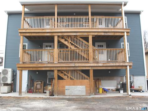11 Glastonbury Avenue Rocky Hill CT 06067