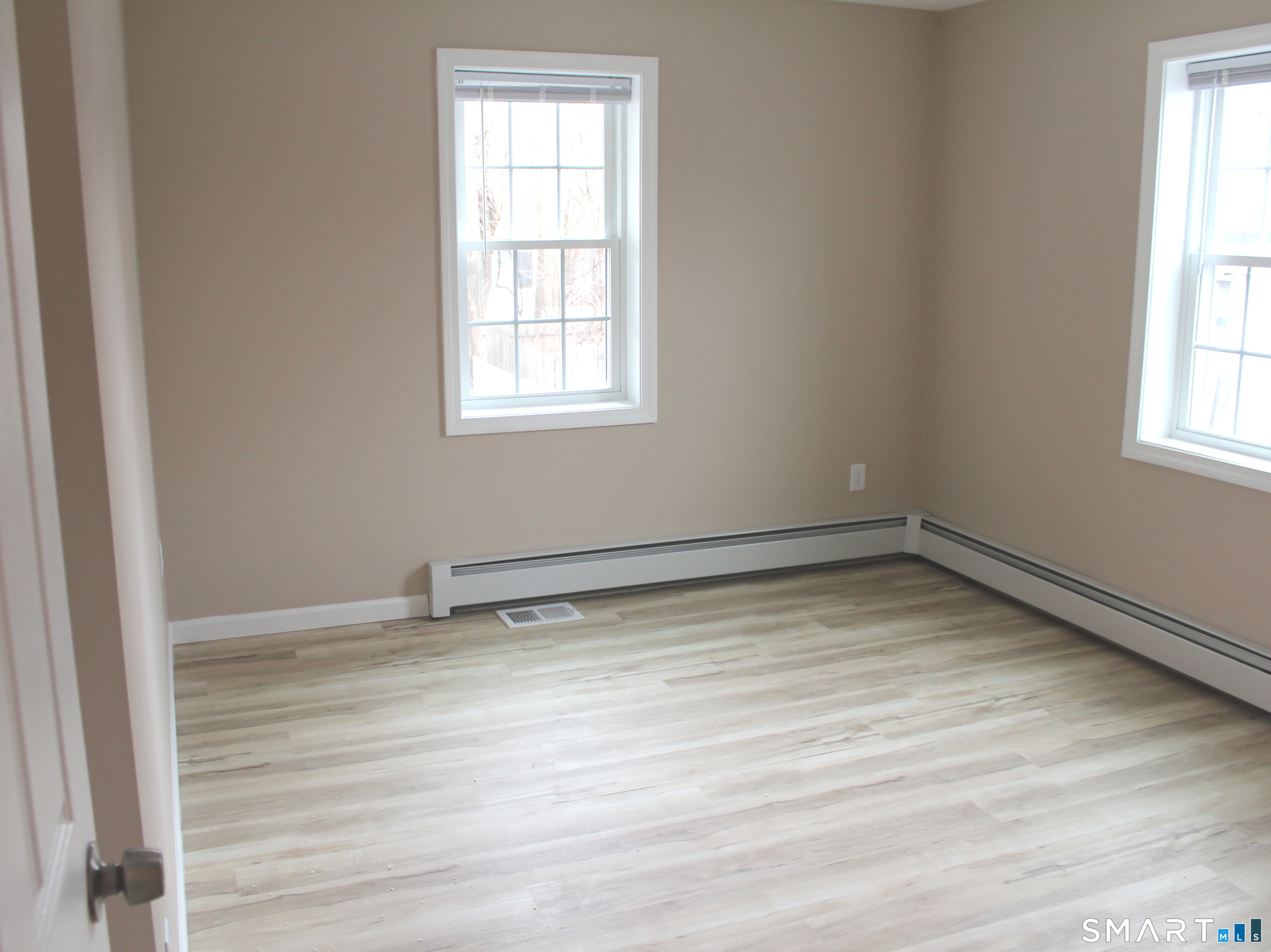 11 Glastonbury Avenue Rocky Hill CT 06067
