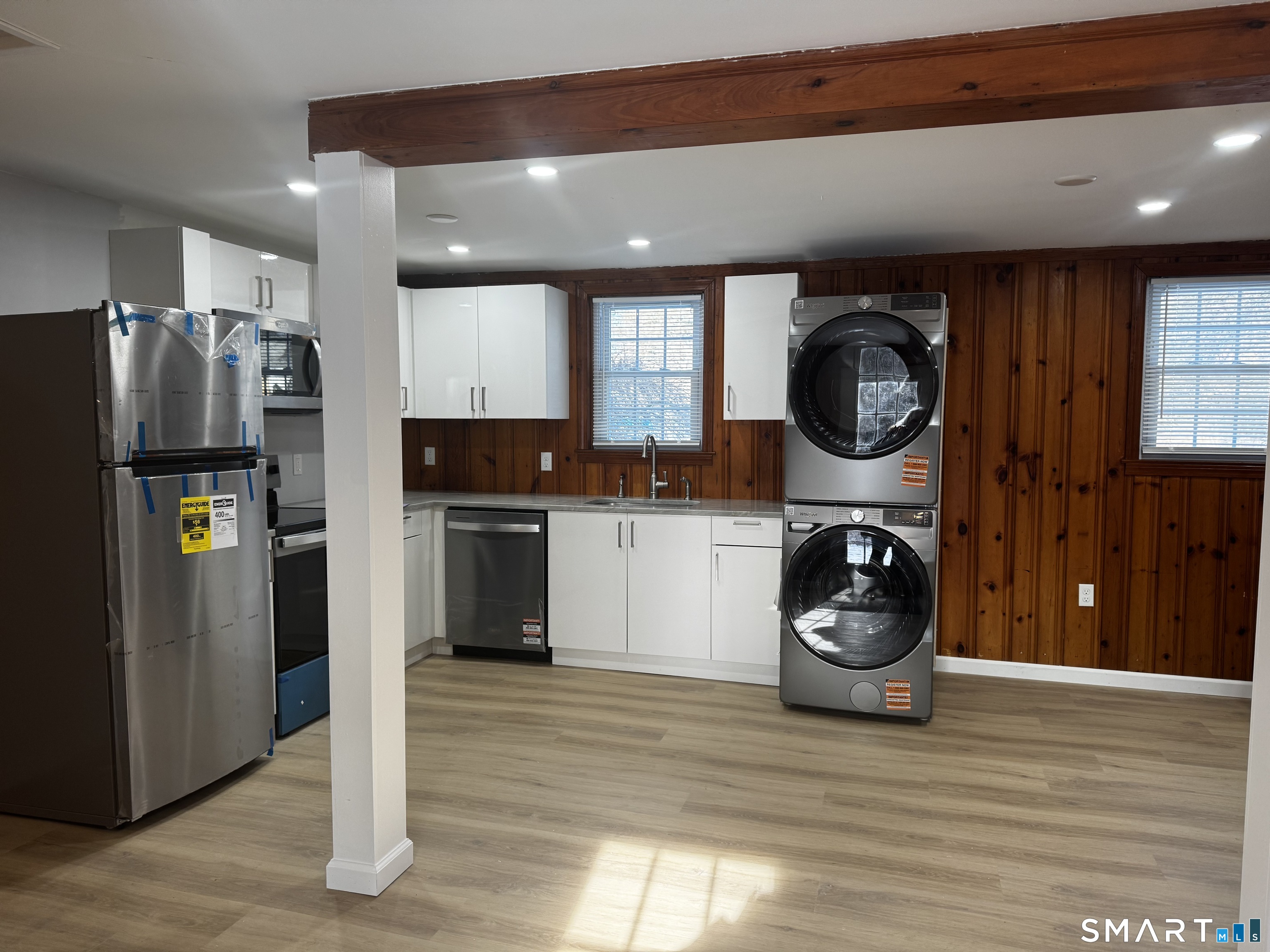 352 Hotchkiss Road Orange CT 06477