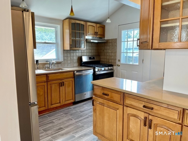 31 Faucett Street Stamford CT 06906