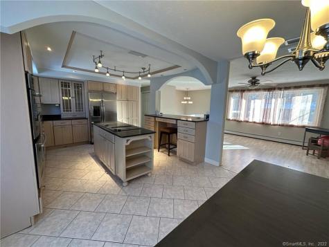 62 Fireside Lane Bristol CT 06010