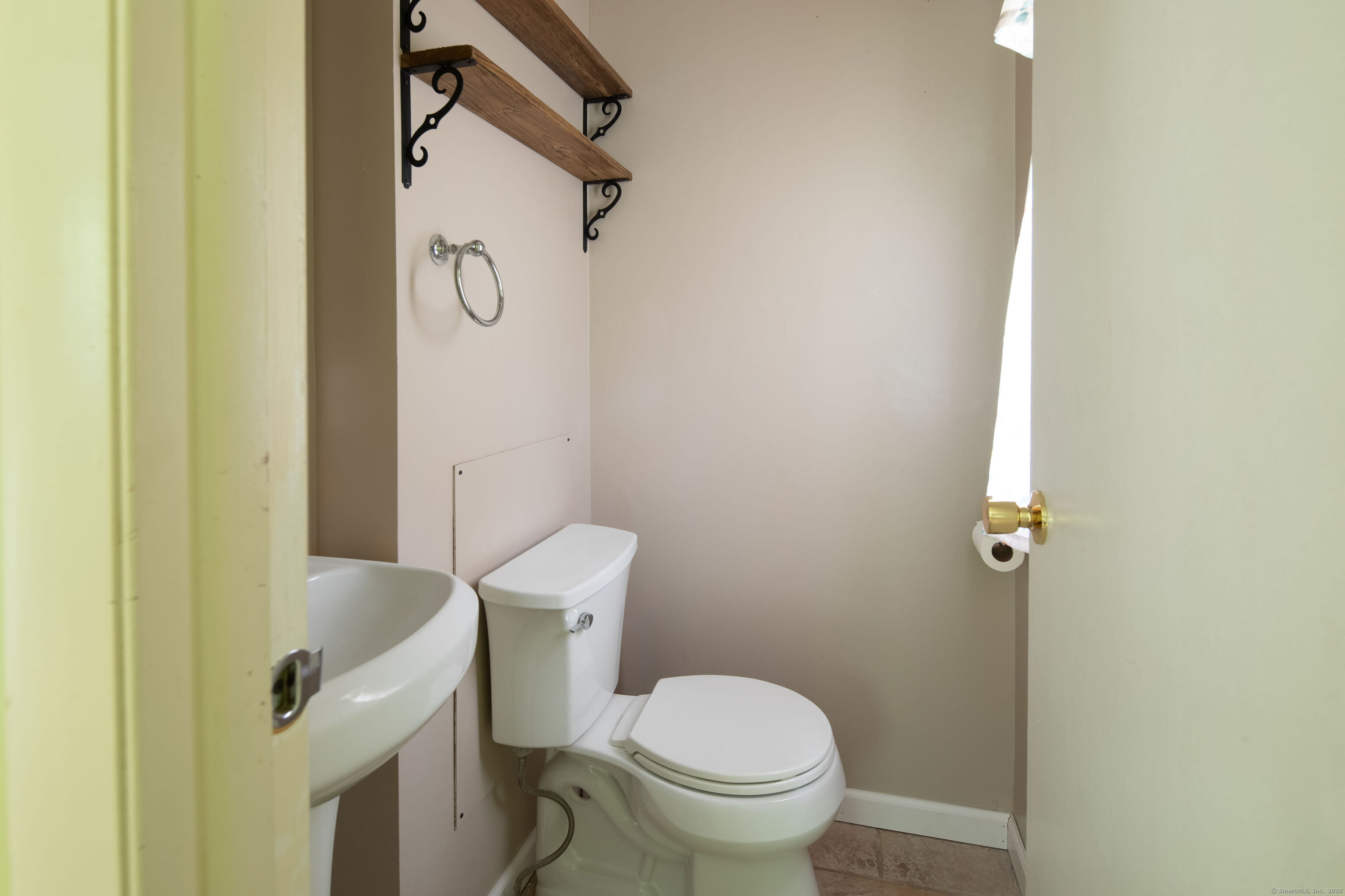 30 Housatonic Avenue North Canaan CT 06018