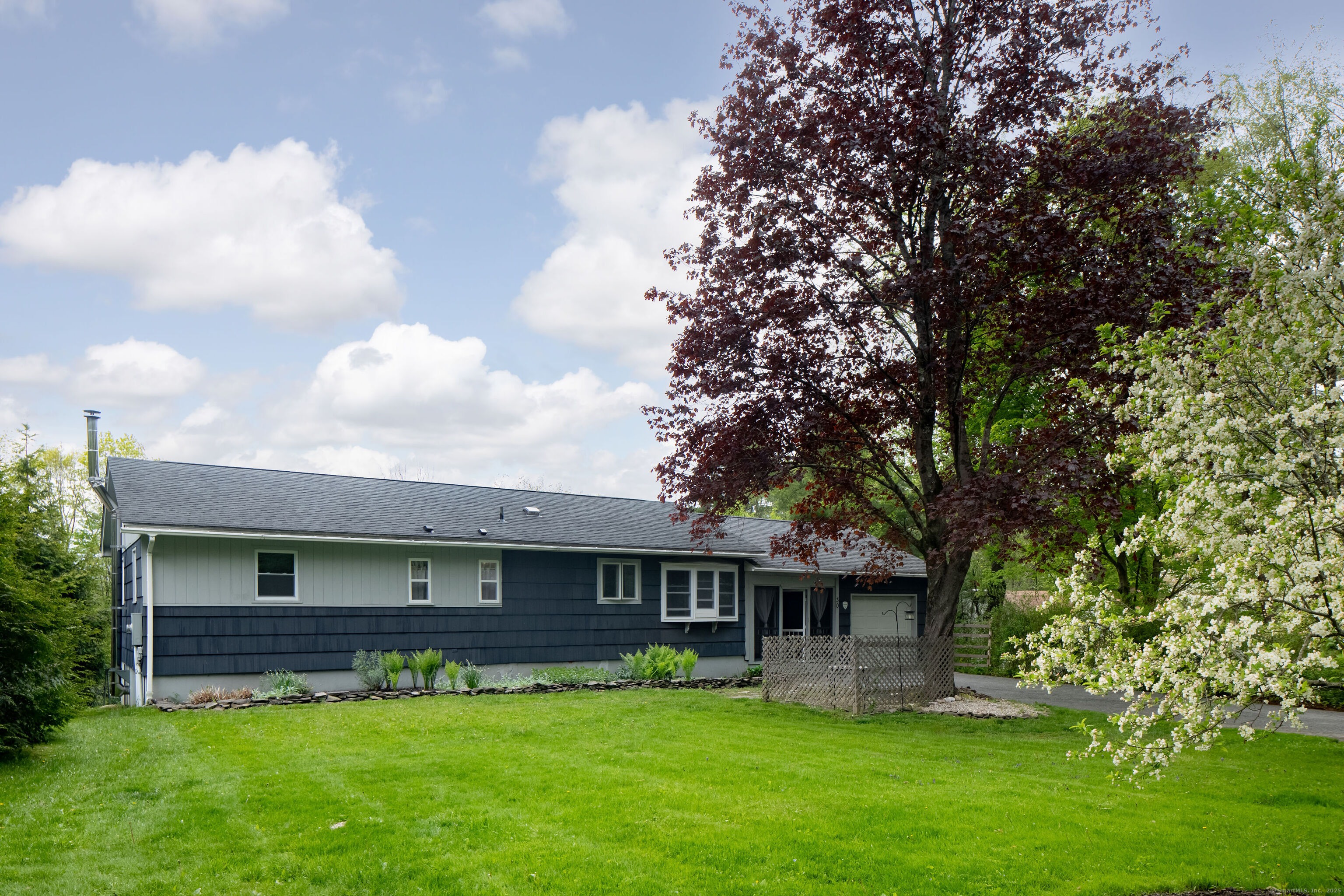 30 Housatonic Avenue North Canaan CT 06018