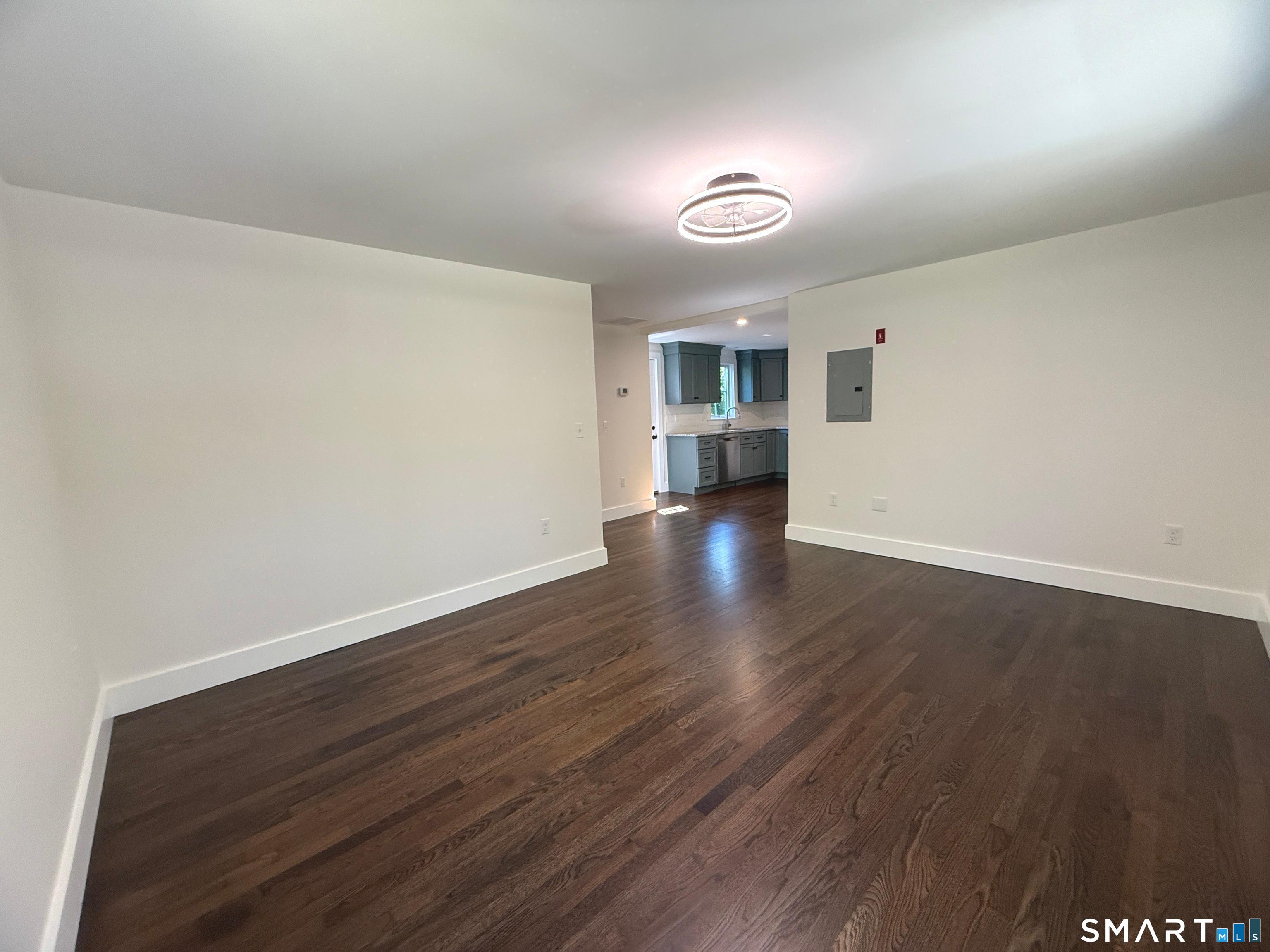 2569 Long Hill Road Guilford CT 06437