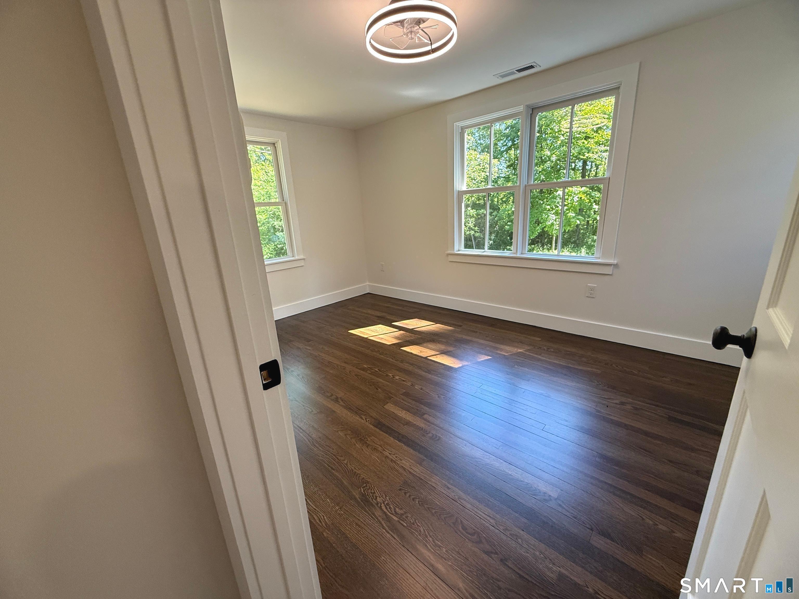 2569 Long Hill Road Guilford CT 06437