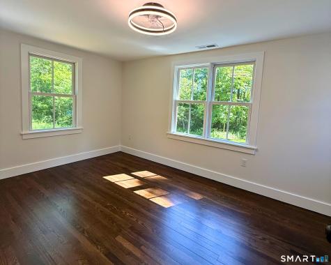 2569 Long Hill Road Guilford CT 06437