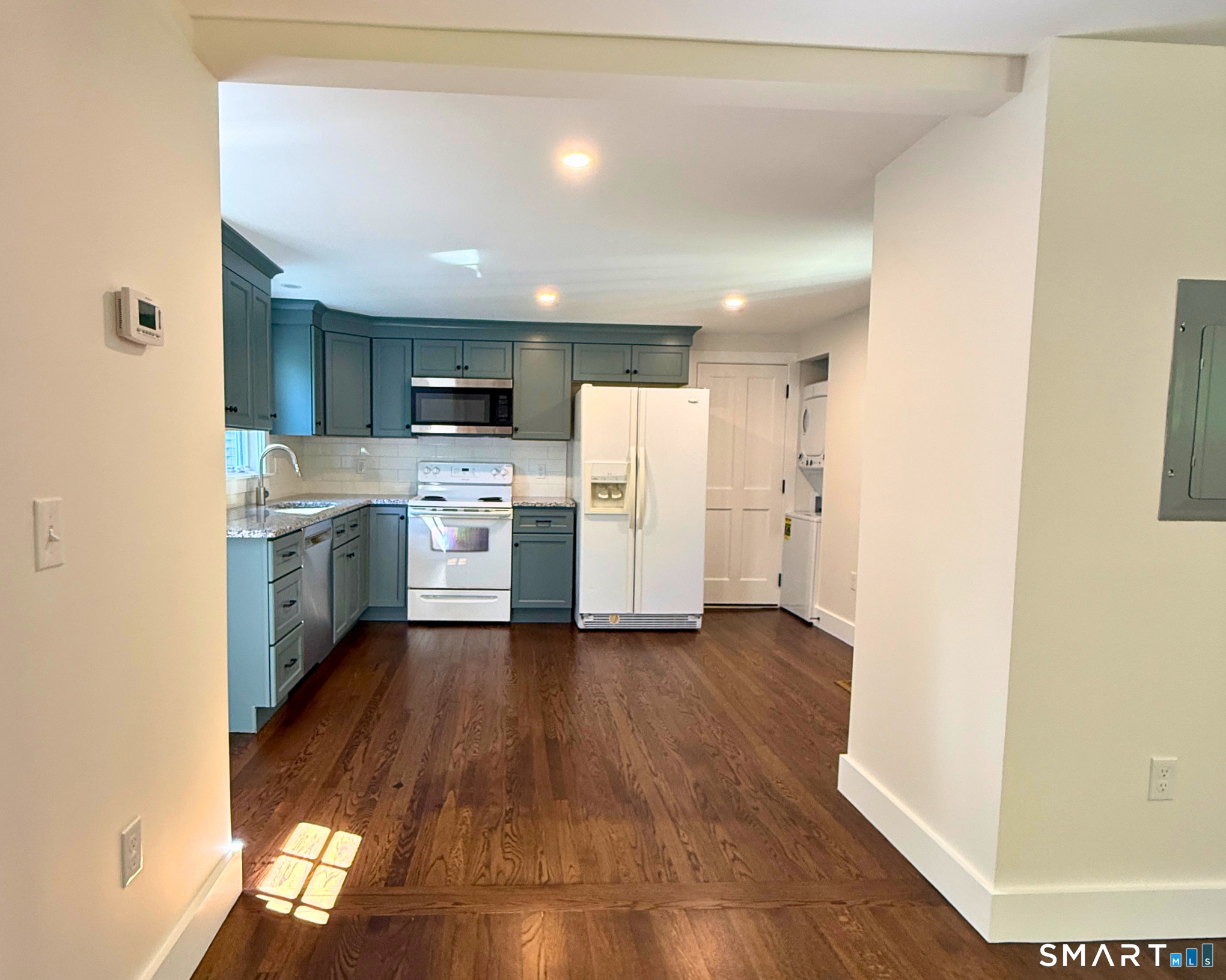 2569 Long Hill Road Guilford CT 06437