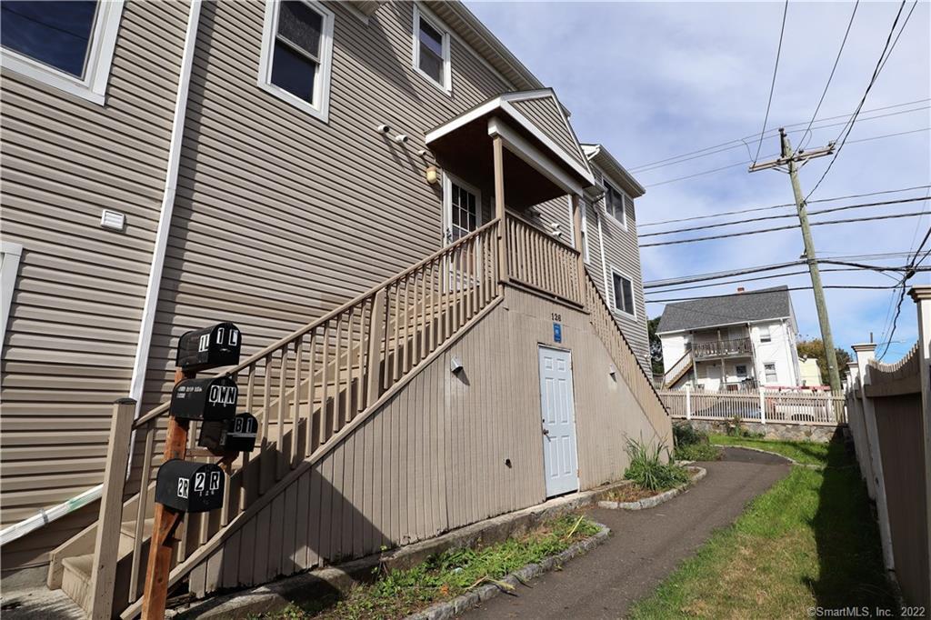 126 Richmond Hill Avenue Stamford CT 06902