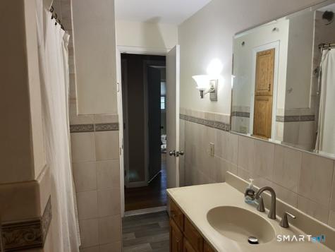17 Juniper Ridge Drive Waterbury CT 06708