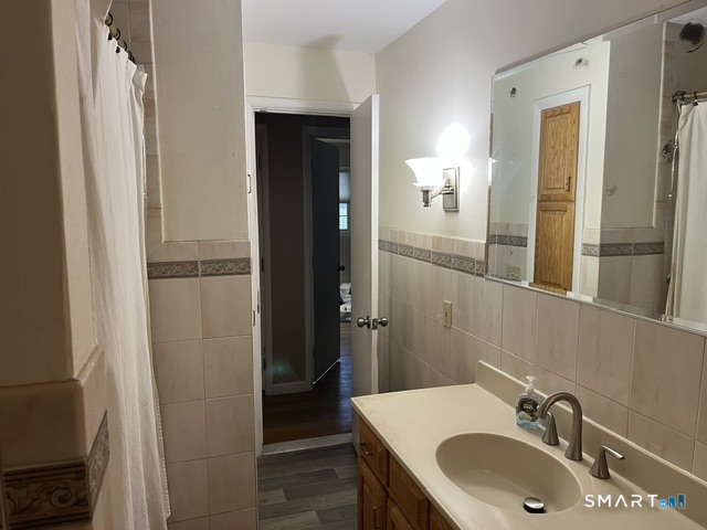 17 Juniper Ridge Drive Waterbury CT 06708