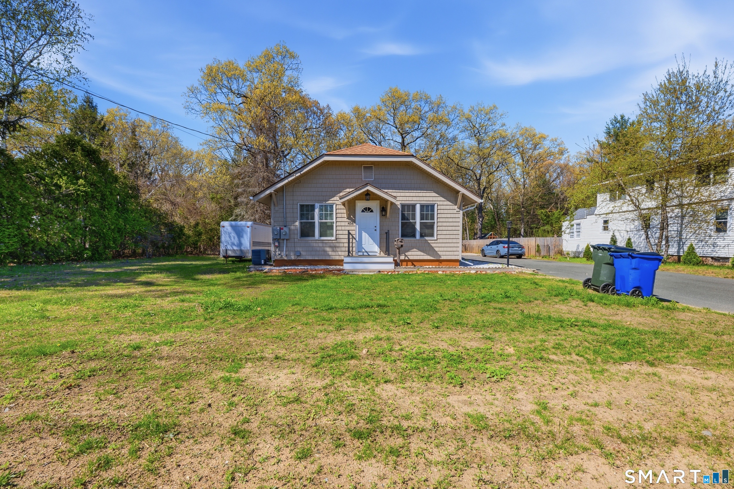 456 Elm Street Windsor Locks CT 06096