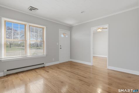 456 Elm Street Windsor Locks CT 06096