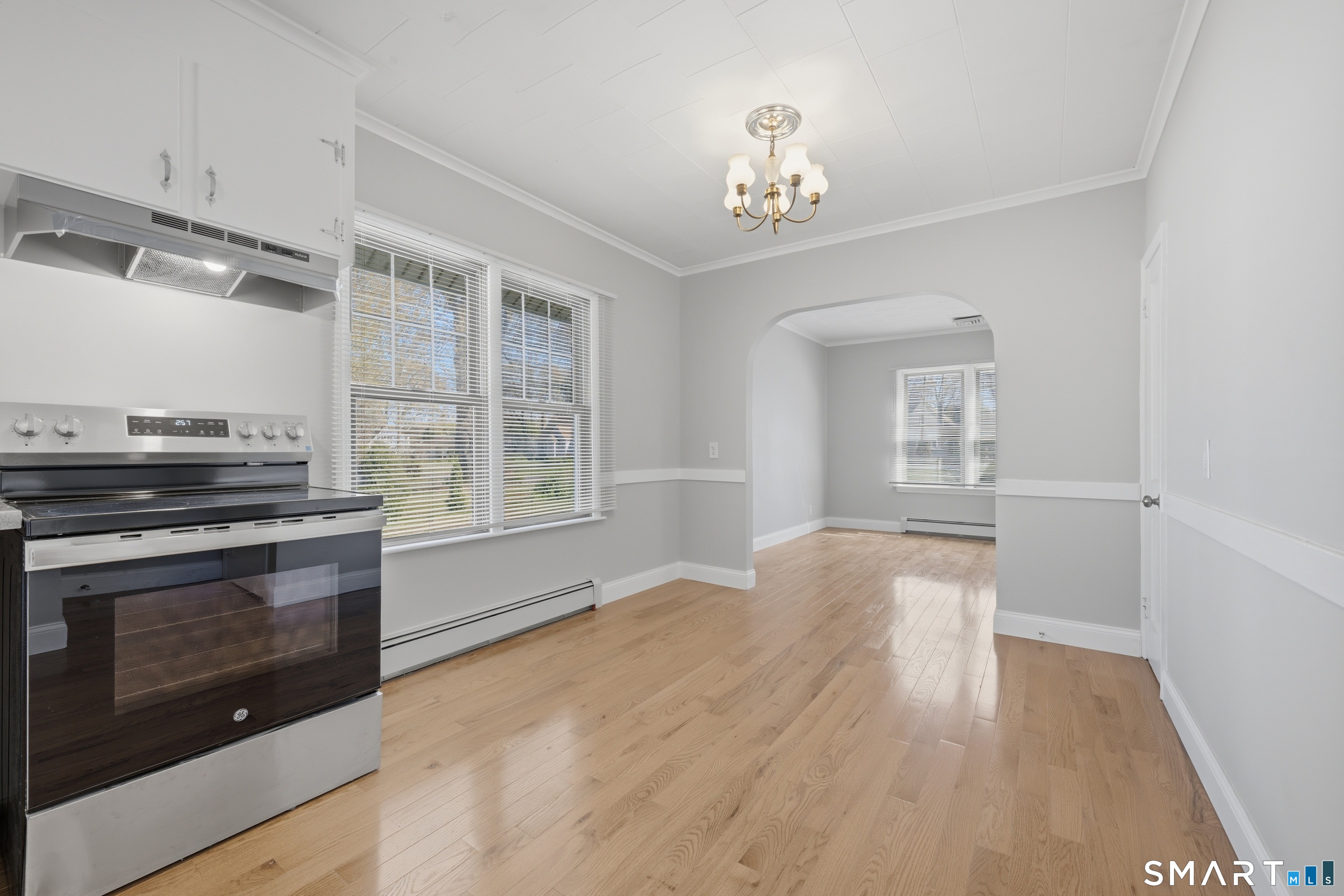 456 Elm Street Windsor Locks CT 06096