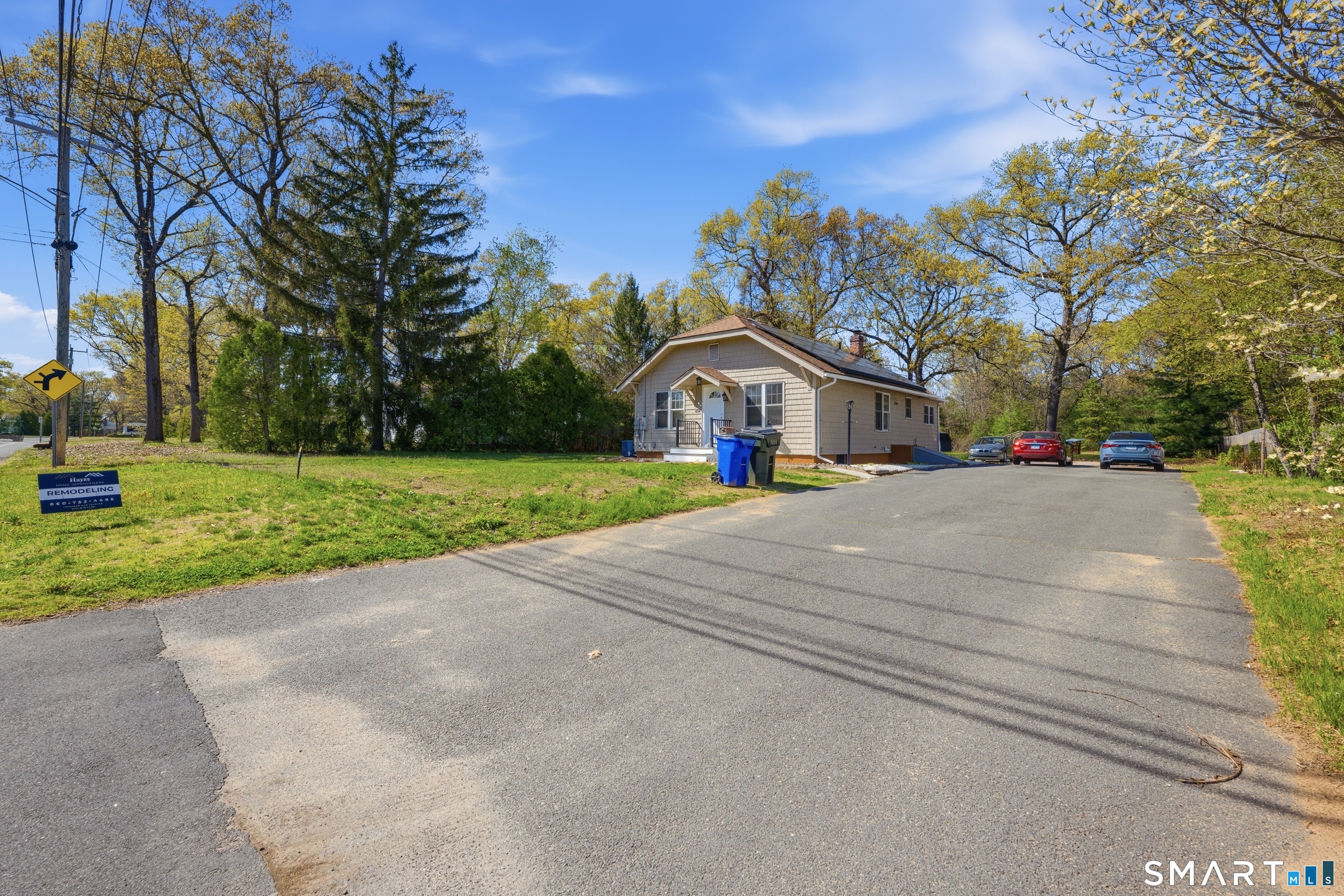 456 Elm Street Windsor Locks CT 06096