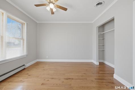 456 Elm Street Windsor Locks CT 06096