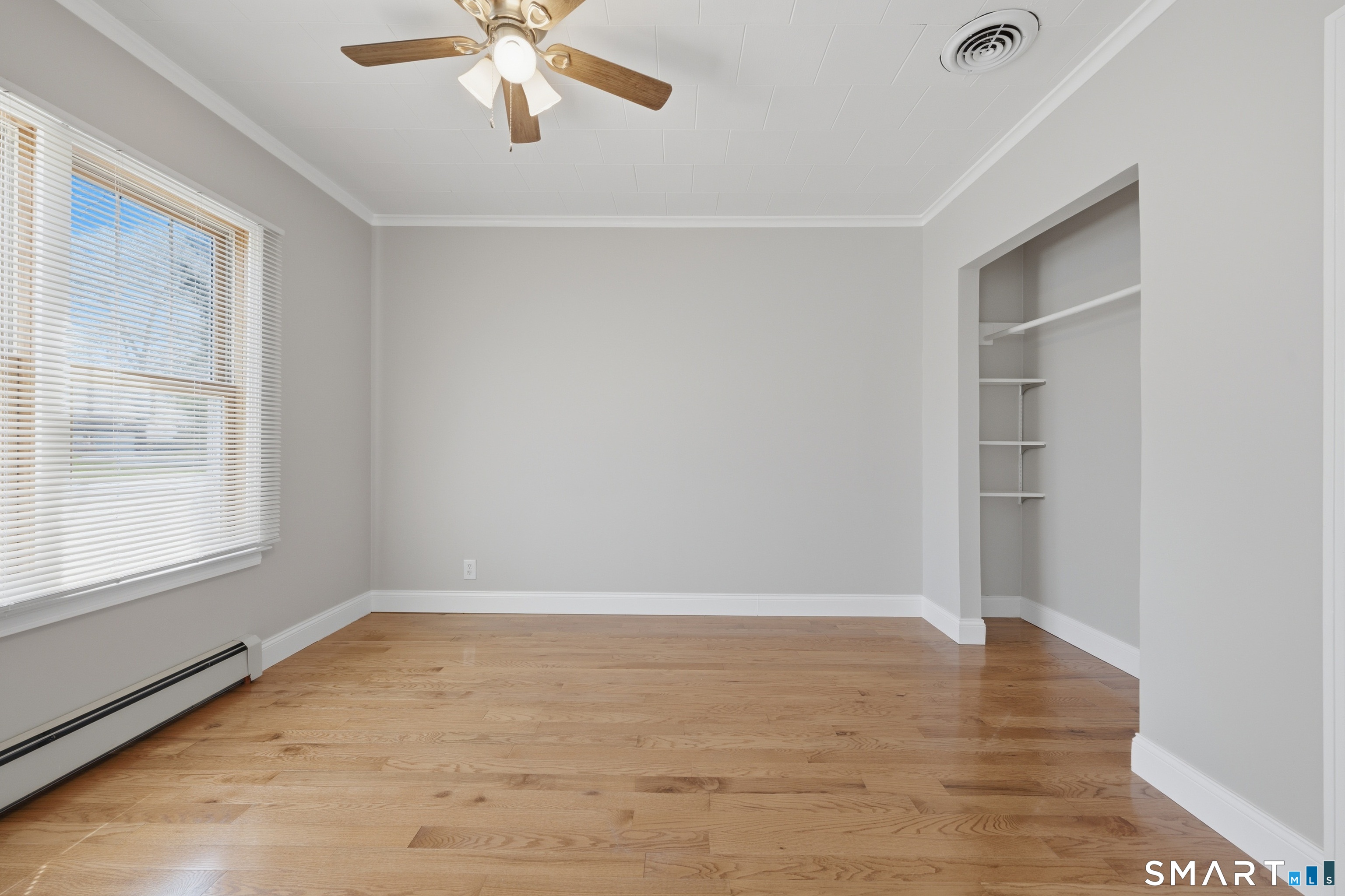 456 Elm Street Windsor Locks CT 06096