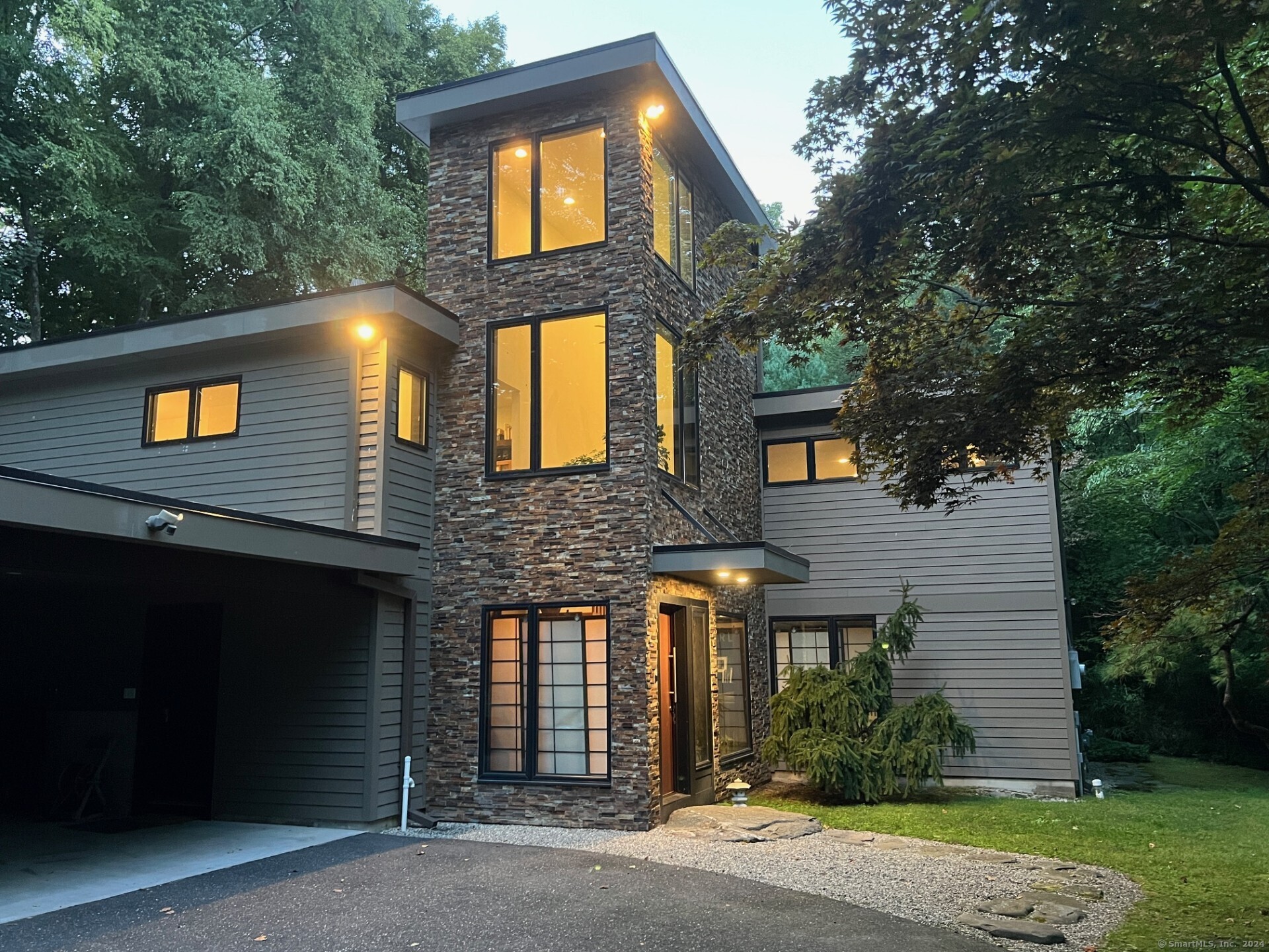 40 Toilsome Brook Road Stamford CT 06905