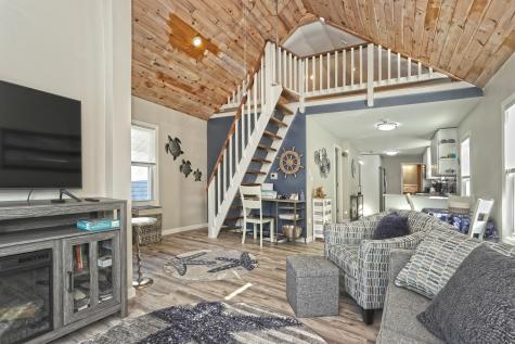 103 Naugatuck Avenue Milford CT 06460