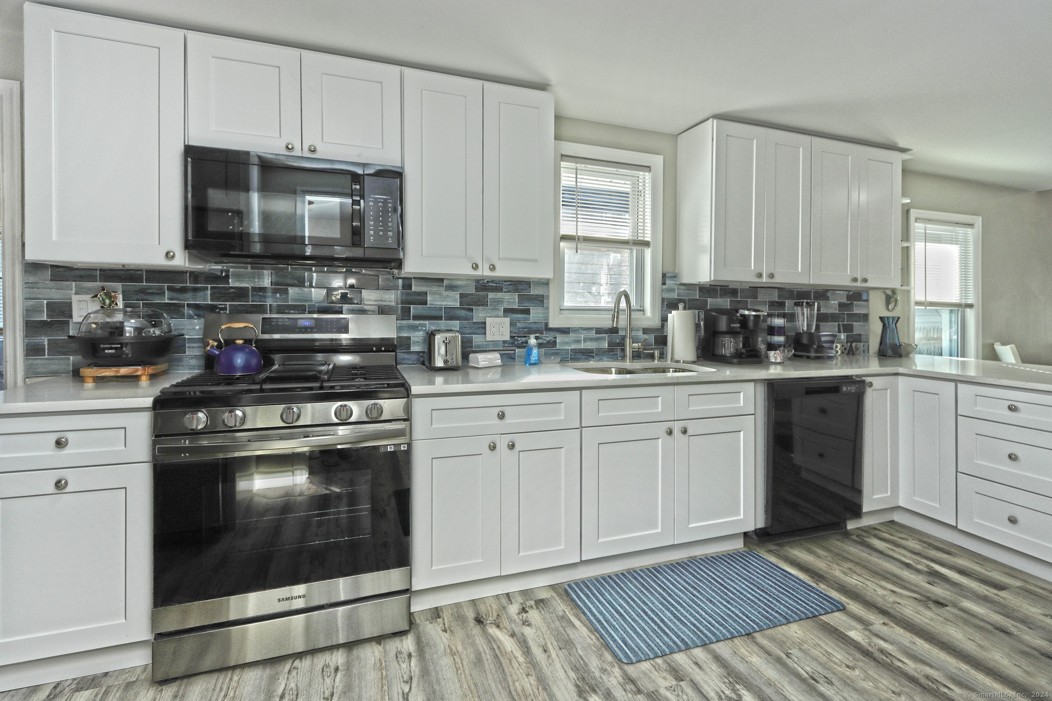 103 Naugatuck Avenue Milford CT 06460