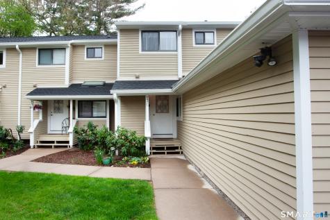 17 Wiggins Farm Drive Simsbury CT 06070