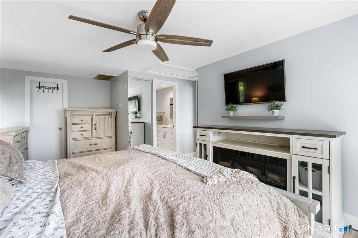 4 Candlewood Birches Brookfield CT 06804
