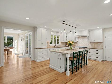 10 Edgewood Road Darien CT 06820