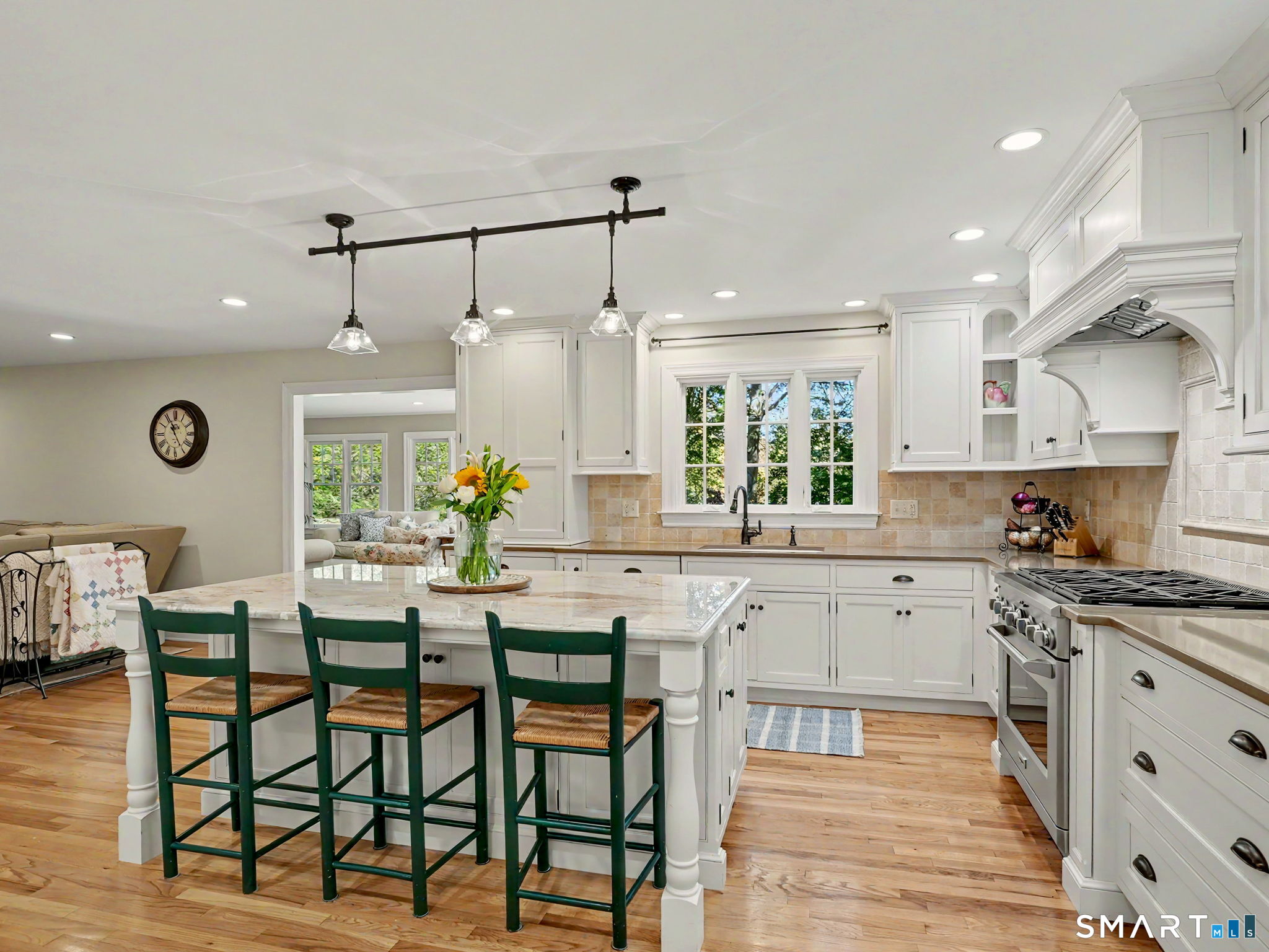 10 Edgewood Road Darien CT 06820