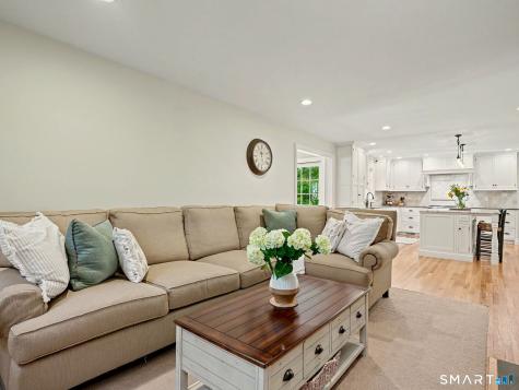 10 Edgewood Road Darien CT 06820