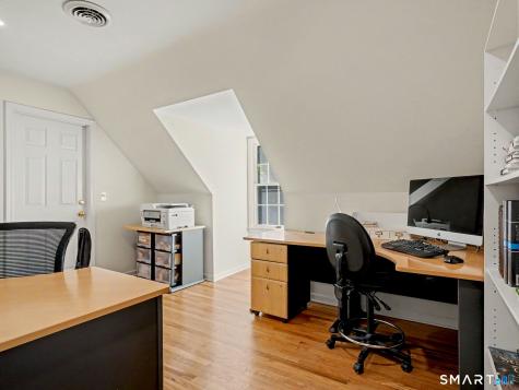 10 Edgewood Road Darien CT 06820