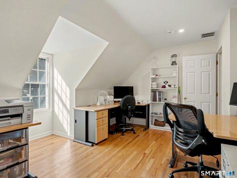 10 Edgewood Road Darien CT 06820