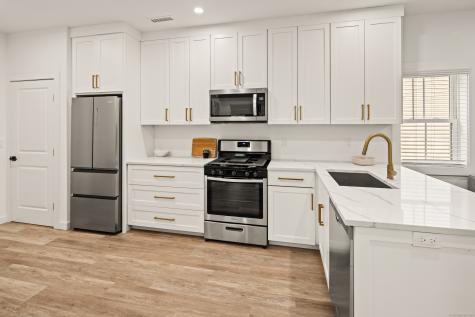 211 Ferry Boulevard Boulevard Stratford CT 06615