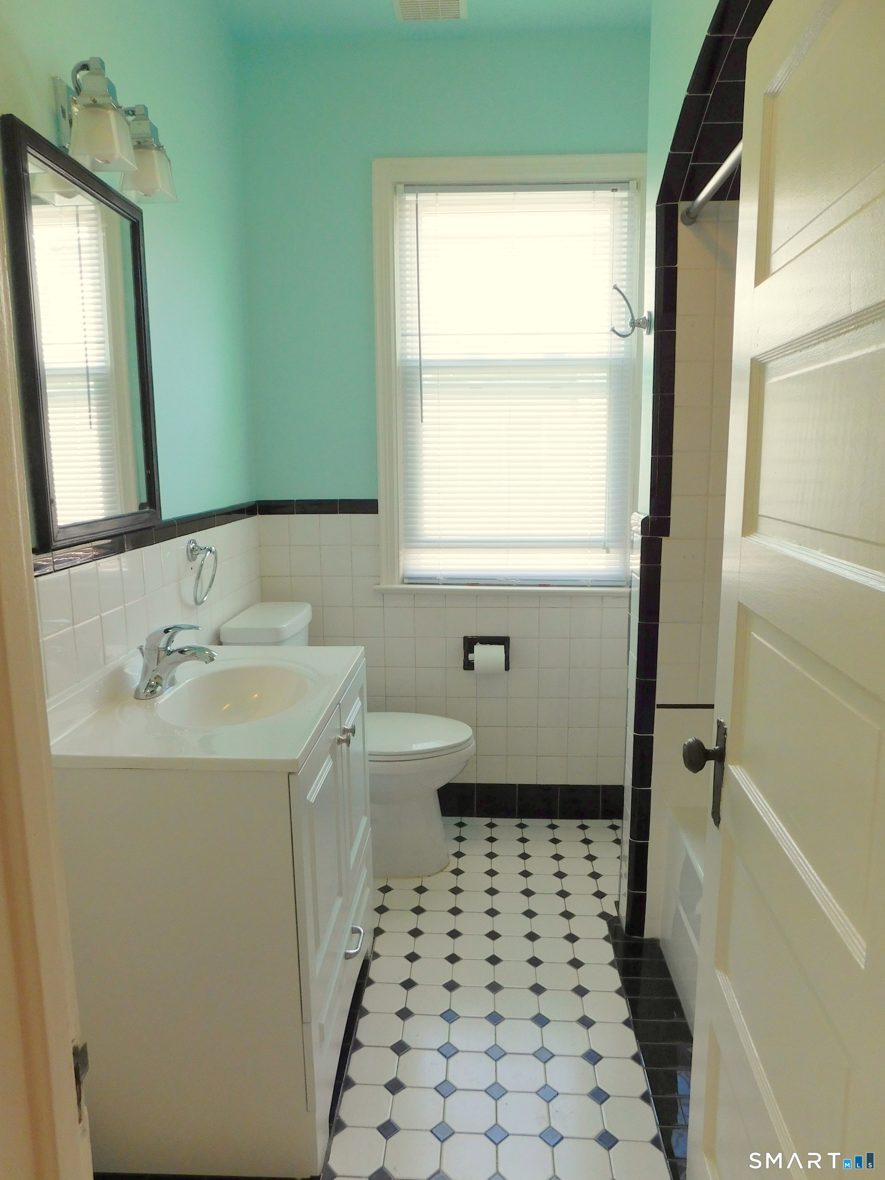 264 Broad Street Meriden CT 06450